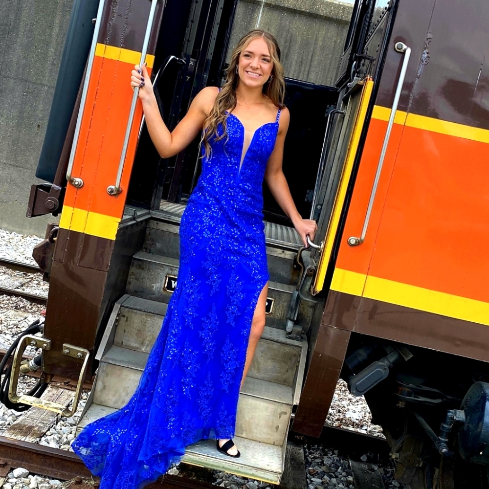 Blue prom dress